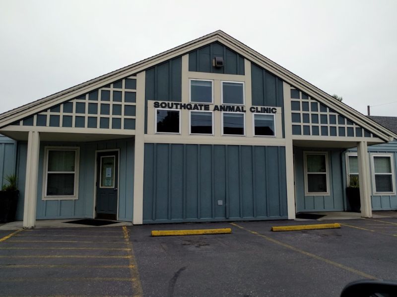 Southgate Animal Clinic Front View